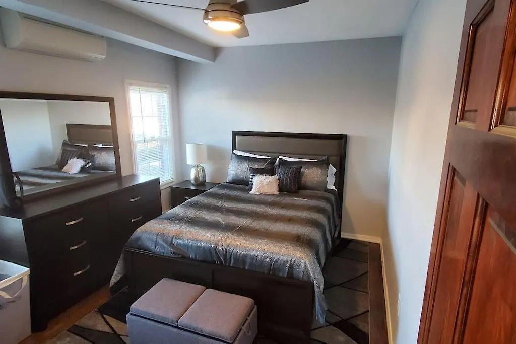 Quiet 3 Bedroom Apartment In Private Home New York United States