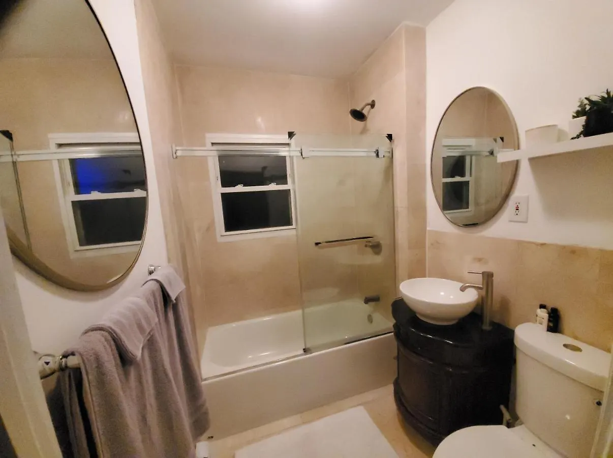 Quiet 3 Bedroom Apartment In Private Home New York United States